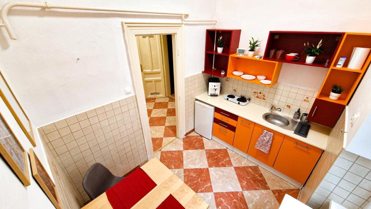 Pearl Apartman Apartment Gyor Exterior photo